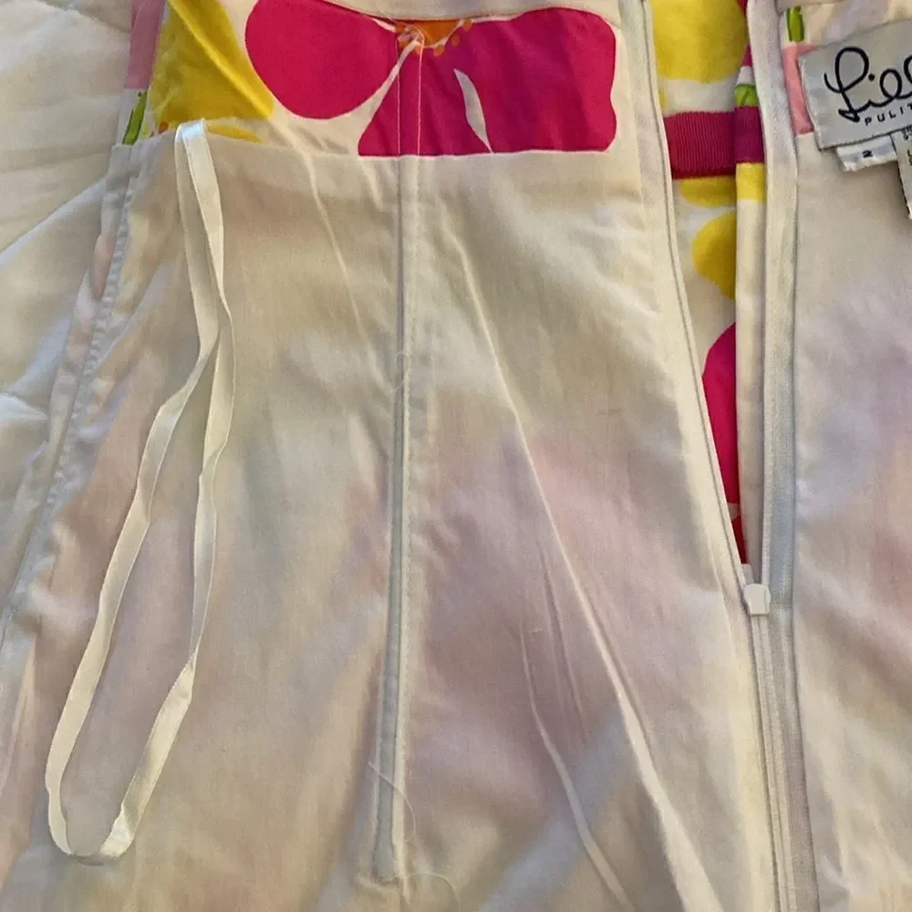 Lily Pulitzer Strapless Dress in Pink/Yellow/Green Floral Print. Size 2. - Picture 7 of 9